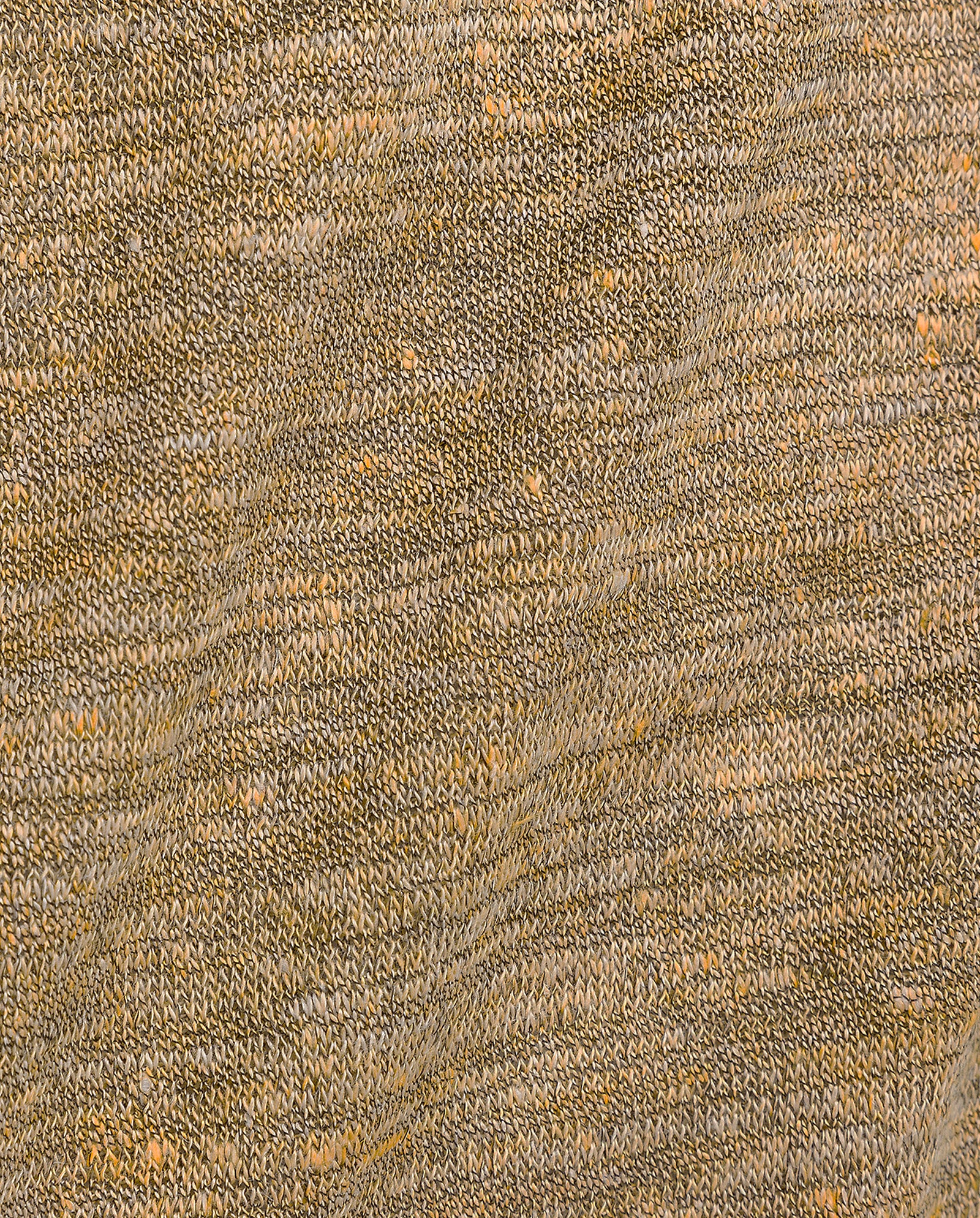 Close-up of IVY OAKs FELINE Top in a brown and beige linen blend, showcasing detailed stitches and the subtle wavy texture of its rollneck fabric.