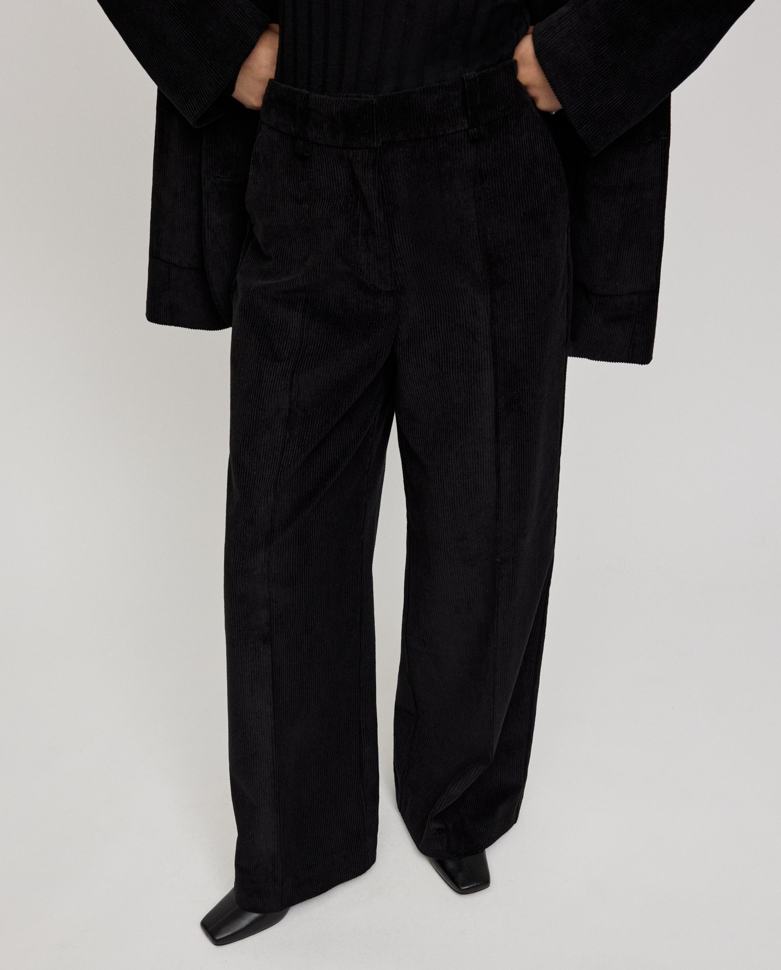 PERNILLE ANN Trousers