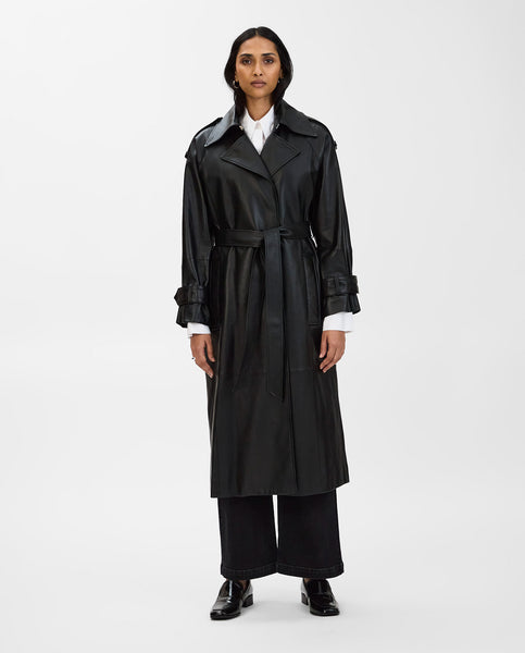 LILITH Leather Trench Coat Black | Collar with Revere